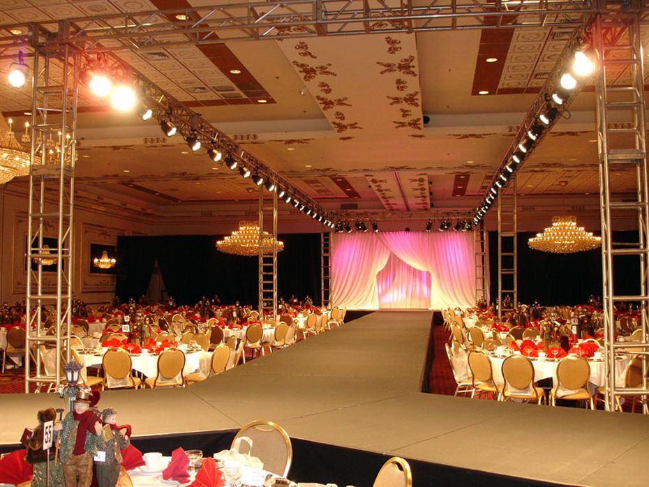 fashion show stage decoration